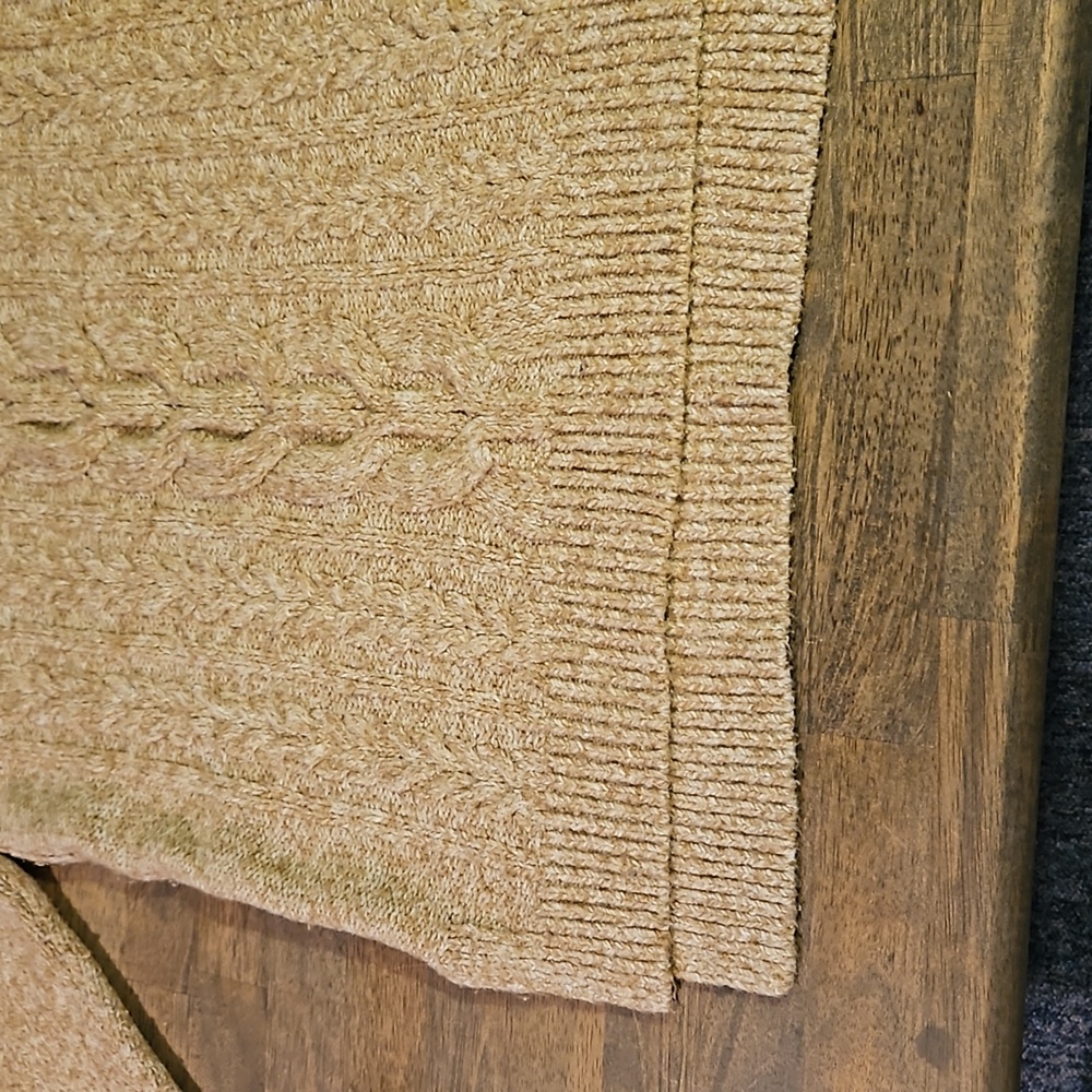 Womens sweater - Picture 10 of 12